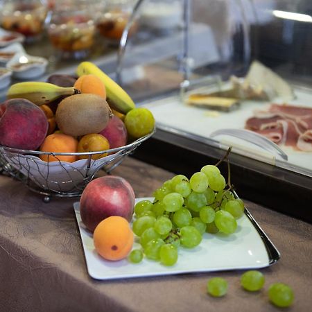 Logis Hotel Restaurant L'Escapade Le Pêchereau Zewnętrze zdjęcie