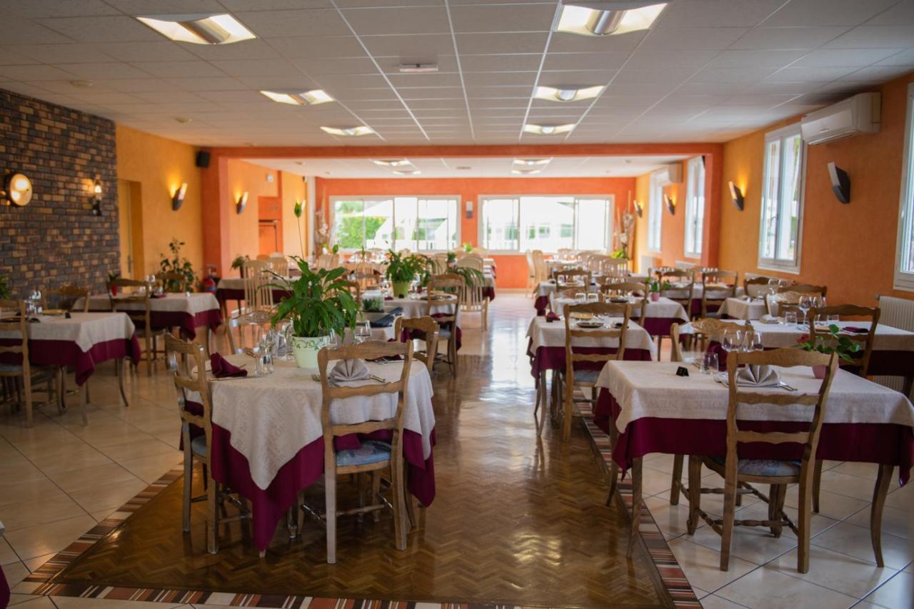 Logis Hotel Restaurant L'Escapade Le Pêchereau Zewnętrze zdjęcie